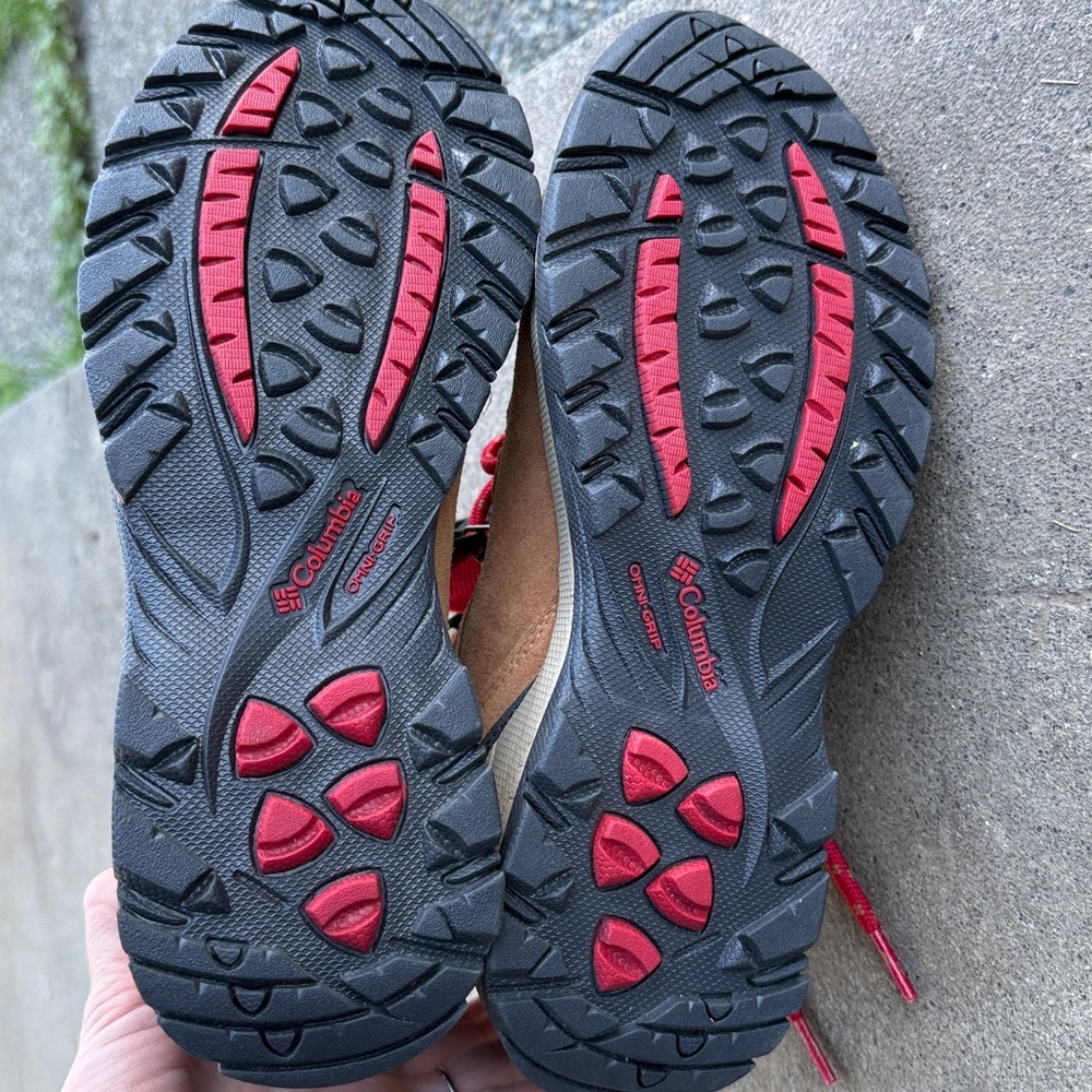 COLUMBIA Newton Ridge Waterproof Hiking Boots NWOB Size 7.5 - Picture 8 of 15